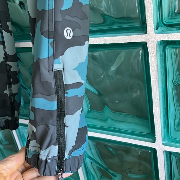 Lululemon Adapted State HR Joggers-Cropped Length - Picture 3 of 10